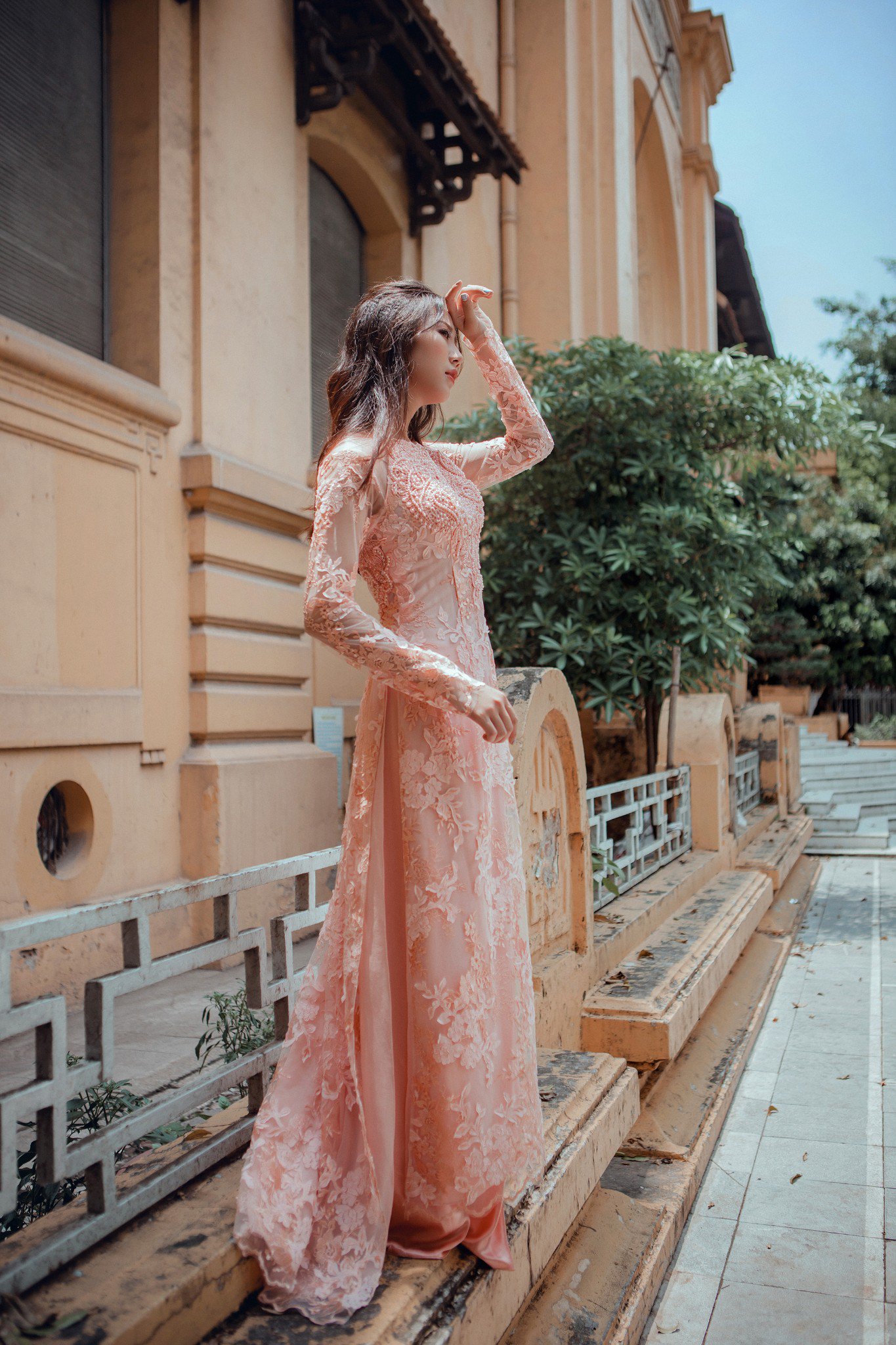 áo dài cưới màu hồng phấn
